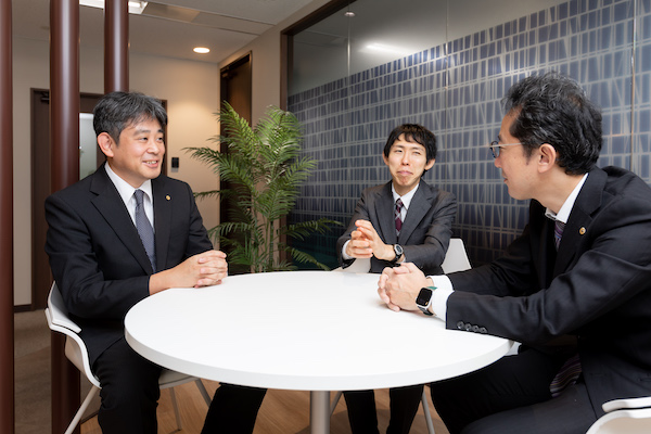 チーム制・担当制で一貫対応